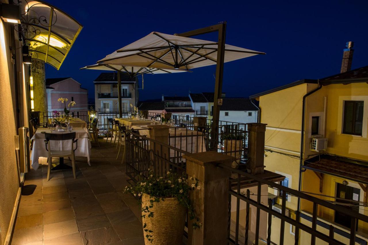 Hotel Palazzo Salerno Roggiano Gravina Exterior photo